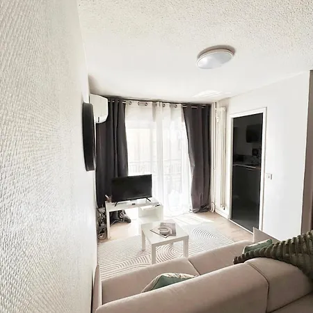 Apartmán Le Riviera Rue D'antibes Et Palais Des Festival Cannes